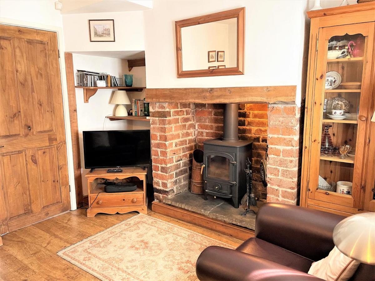 Pass The Keys Cosy Cottage With Views Over The Shropshire Hills 勒德洛 外观 照片